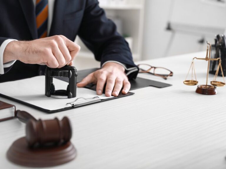 Advogado para indenizacoes em Curitiba