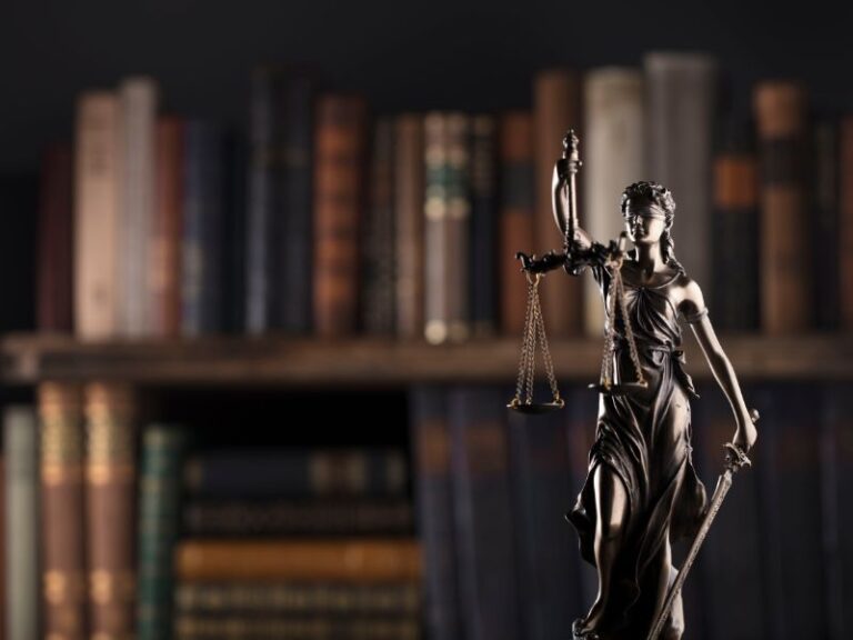 Advogado para revisao de aposentadoria em Curitiba