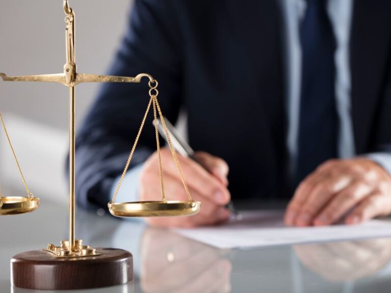 Advogado para testamento em Curitiba