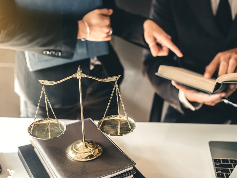 Advogados para Direito Civil em Curitiba